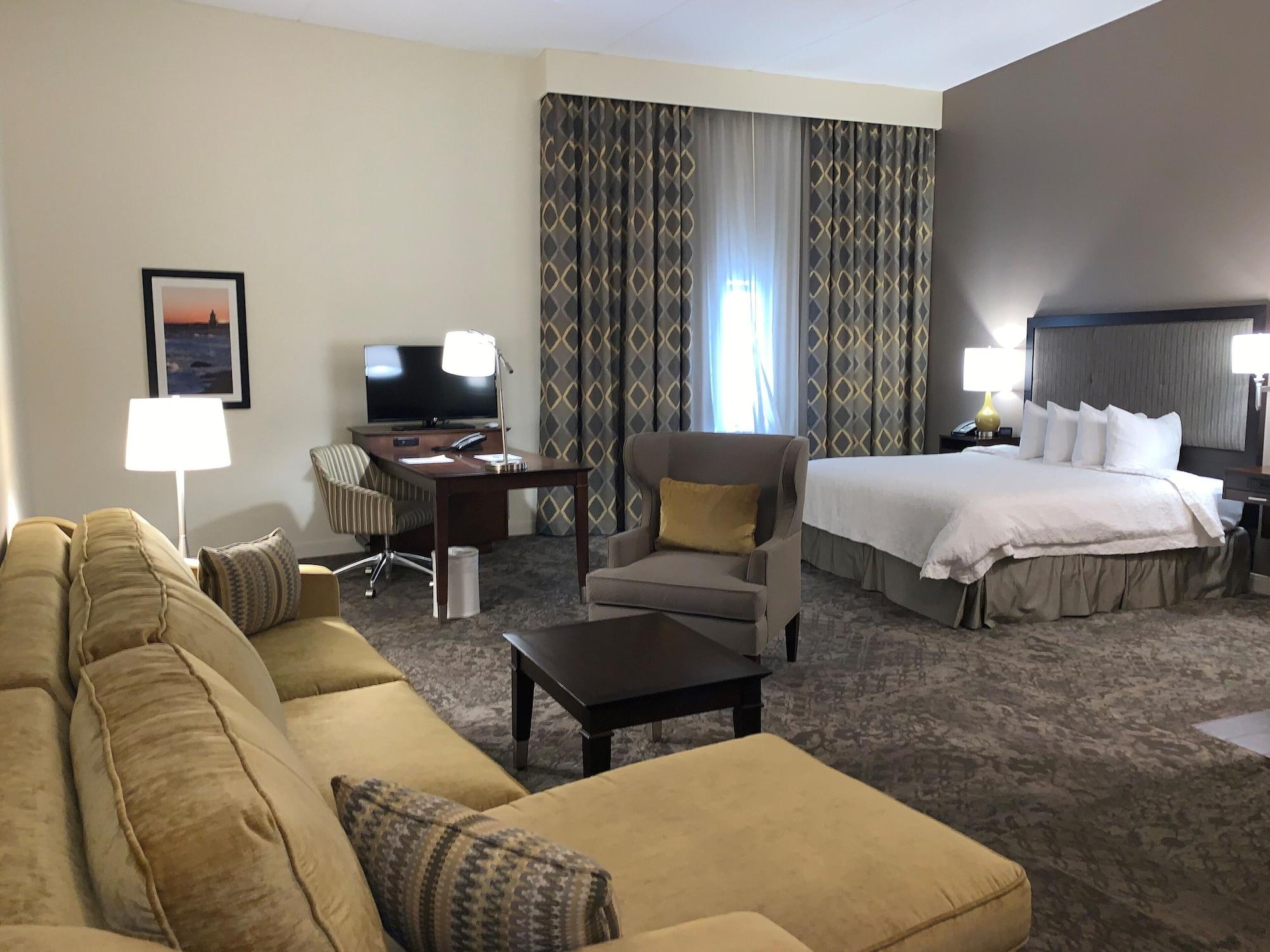 Hampton Inn & Suites By Hilton - Rockville Centre Exteriör bild