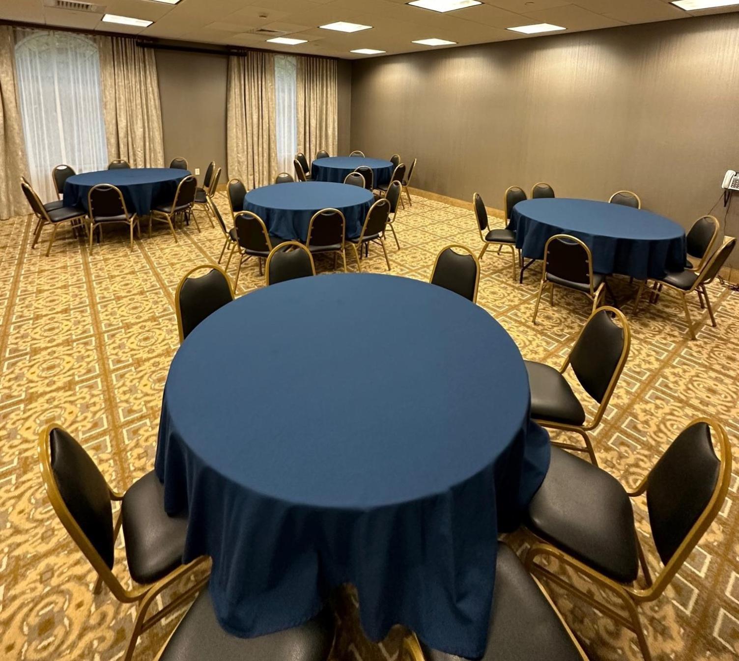 Hampton Inn & Suites By Hilton - Rockville Centre Exteriör bild